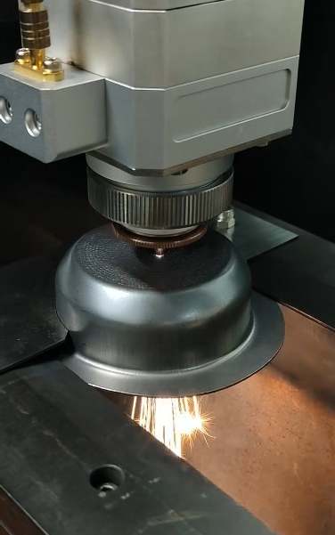 鈦杯、鈦鍋、鈦合金材料激光打孔切割